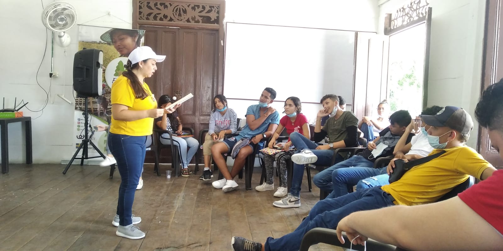 En este momento estás viendo En Ovejas, 20 jóvenes recibieron formación en lectura, escritura y oralidad